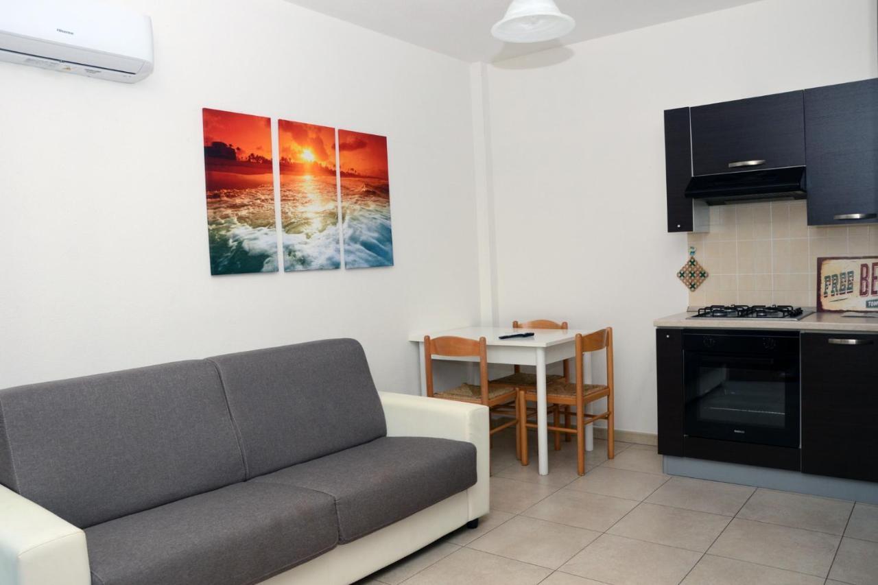 Appartamenti Fronte Mare Siniscola Buitenkant foto